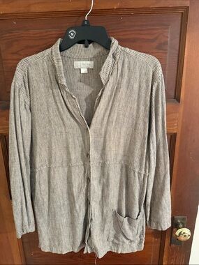 Light Beige Ribbed Button-Front shirt